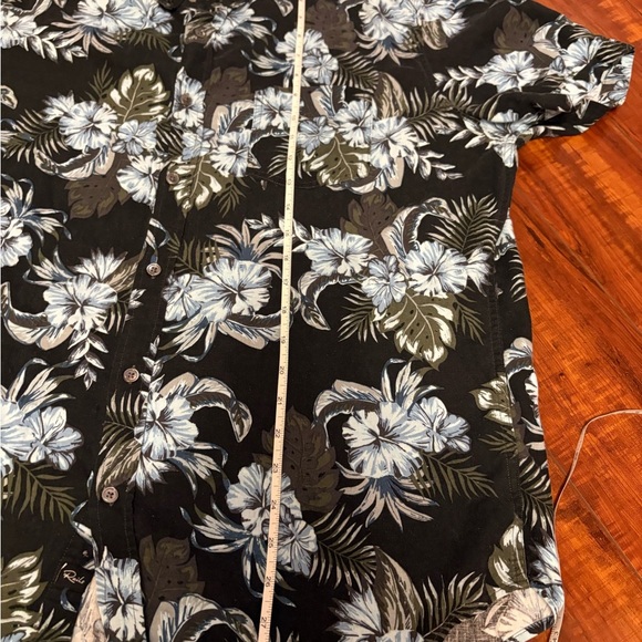 Rails Carson Floral Short Sleeve Linen Blend festival vacation Button up size xl - Picture 12 of 15